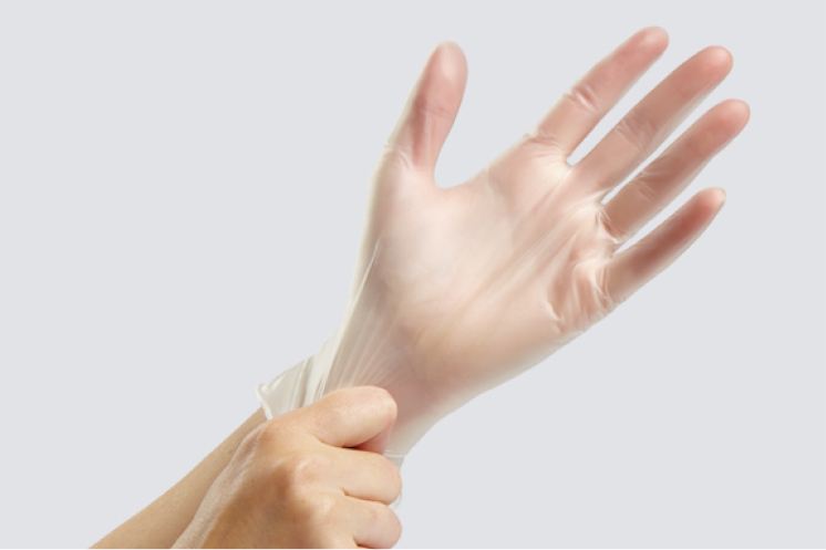 Vinyl exam gloves